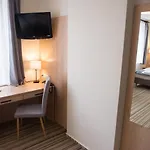 Hotel Ossowski Swarzedz